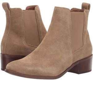 Steve Madden Dover booties